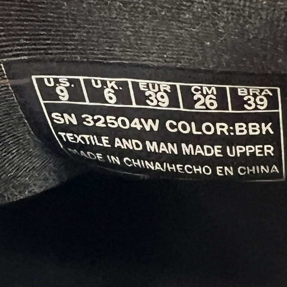 Skechers Bobs Womens 32504W Black Squad Tough Talk Lace Up Size 9 Walking Shoes - Picture 9 of 9